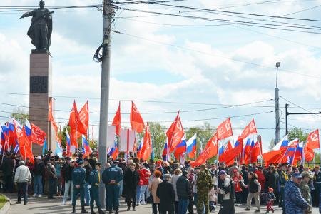 В Иванове коммунисты,  комсомольцы и сторонники КПРФ приняли участие в праздновании 80-летия Победы
