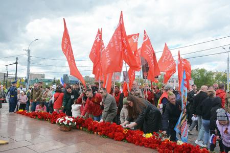 В Иванове коммунисты,  комсомольцы и сторонники КПРФ приняли участие в праздновании 80-летия Победы