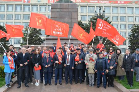 В Махачкале состоялись торжественные мероприятия в честь Дня Солидарности трудящихся
