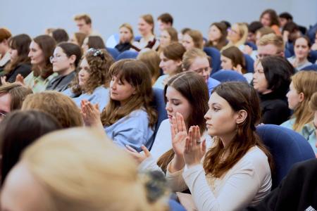 Дмитрий Новиков - нижегородским студентам: “Я горжусь вкладом КПРФ в новейшую историю нашей страны”