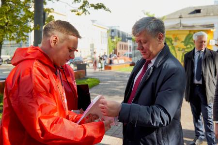 Дмитрий Новиков, находясь в Нижнем Новгороде, принял участие в Народном референдуме