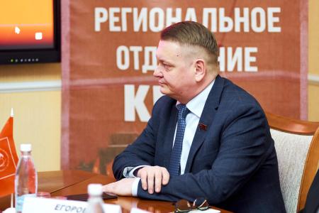 Дмитрий Новиков на пресс-конференции в Нижнем Новгороде: “Советская власть строила социализм, и потому была столь успешна”