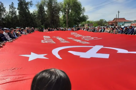 Калмыкия. Городовиковские коммунисты приняли участие в автопробеге «Эх, путь-дорожка фронтовая!"