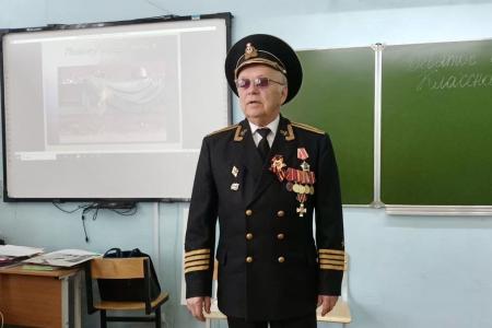 Тульская область. Коммунисты города Донского провели урок мужества, посвященный 80-летию Победы в Великой Отечественной войне