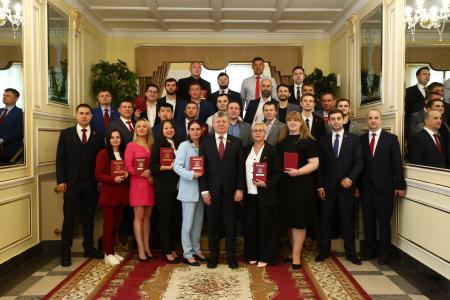 В Центре политической учебы ЦК КПРФ завершилось обучение 59-го потока