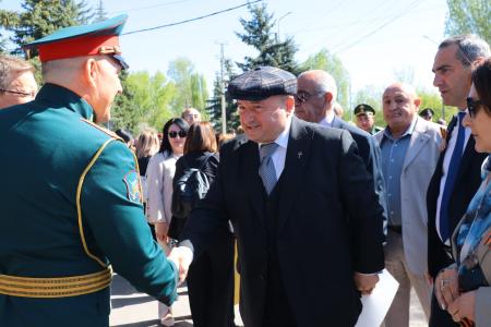В Армении отметили 80-летие Славной Победы в Великой Отечественной войне