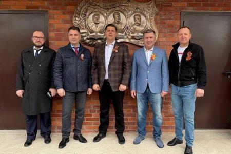 Приморский край. Коммунисты приняли участие в открытии жилого комплекса "Победа"