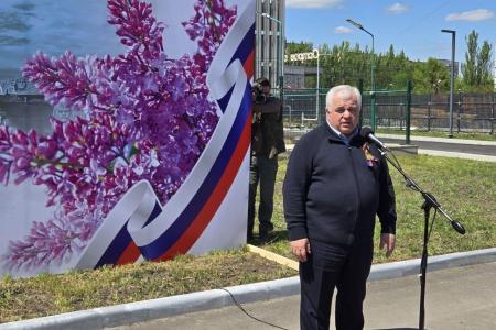 Делегация КПРФ во главе с К.К. Тайсаевым посетила праздничные мероприятия в честь 11-ой годовщины образования ДНР