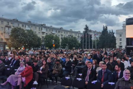 Делегация КПРФ во главе с К.К. Тайсаевым посетила праздничные мероприятия в честь 11-ой годовщины образования ЛНР