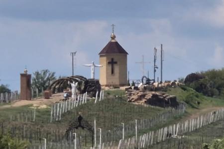 Делегация КПРФ во главе с К.К. Тайсаевым посетила праздничные мероприятия в честь 11-ой годовщины образования ЛНР