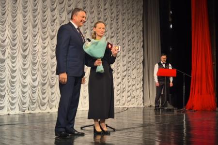 Делегация КПРФ во главе с К.К. Тайсаевым посетила праздничные мероприятия в честь 11-ой годовщины образования ЛНР