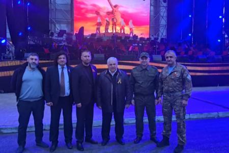 Делегация КПРФ во главе с К.К. Тайсаевым посетила праздничные мероприятия в честь 11-ой годовщины образования ЛНР