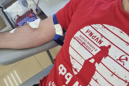 Комсомольцы Махачкалы провели донорскую акцию