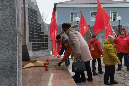 Наша Великая Победа - залог будущего нашей страны! Антифашистский марш-эстафета КПРФ на Дальнем Востоке