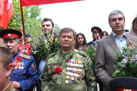 Луганские коммунисты отметили юбилей Великой Победы