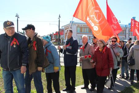 Коммунисты Томска отметили Красный Первомай ударным трудом