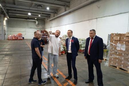 Московская область. Делегация КПРФ во главе с депутатом Госдумы Владимиром Исаковым посетили предприятие «Русский Продукт»