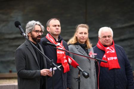 Москва. Поклонимся великим тем годам!