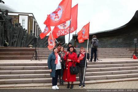 Москва приняла эстафету "Знамя Победы"