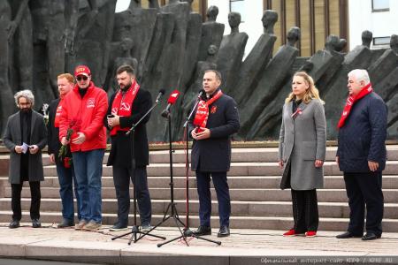 Москва приняла эстафету "Знамя Победы"