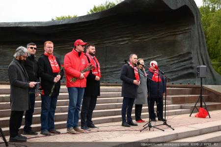 Москва приняла эстафету "Знамя Победы"