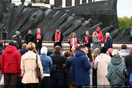 Москва приняла эстафету "Знамя Победы"