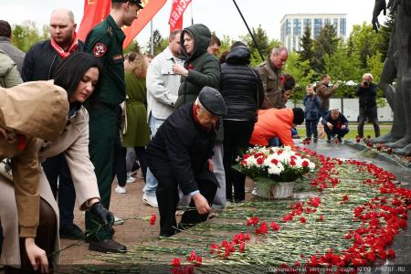 Москва приняла эстафету "Знамя Победы"