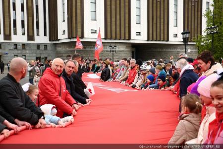 Москва приняла эстафету "Знамя Победы"