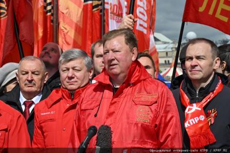 Слава советскому народу-победителю! Репортаж с московской встречи депутатов КПРФ с избирателями в преддверии Дня Победы
