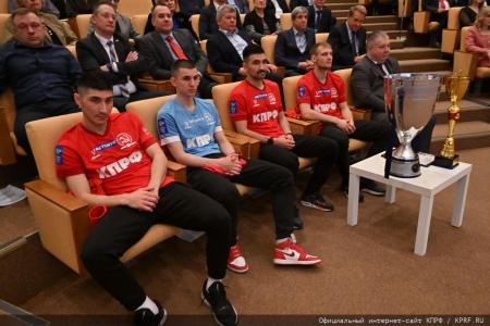 В Госдуме на заседании нашей фракции состоялось чествование спортсменов КПРФ