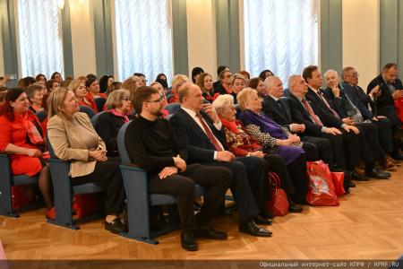 В Москве завершился VI Съезд Общероссийского общественного движения "Всероссийский Женский Союз – Надежда России"