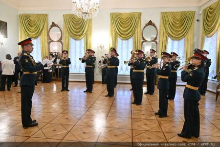 КПРФ провела праздничный концерт, посвященный Дню Ленинской Пионерии и 100-летию детской здравницы «Артек»