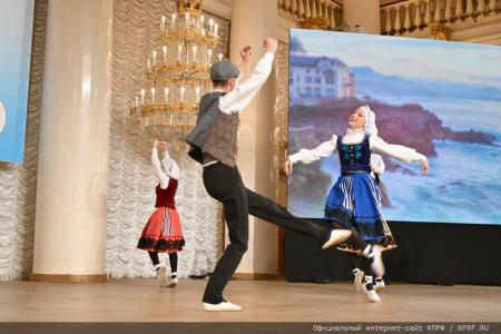 КПРФ провела праздничный концерт, посвященный Дню Ленинской Пионерии и 100-летию детской здравницы «Артек»