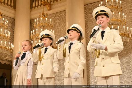 КПРФ провела праздничный концерт, посвященный Дню Ленинской Пионерии и 100-летию детской здравницы «Артек»
