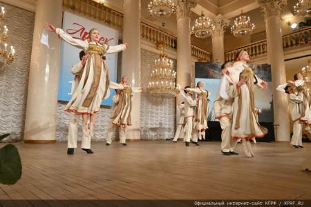 КПРФ провела праздничный концерт, посвященный Дню Ленинской Пионерии и 100-летию детской здравницы «Артек»