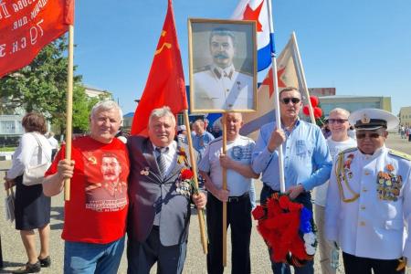 Юбилей Великой Победы широко отметили коммунисты Алтайского края