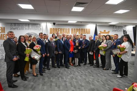 В Донецкой Народной Республике прошли праздничные торжества