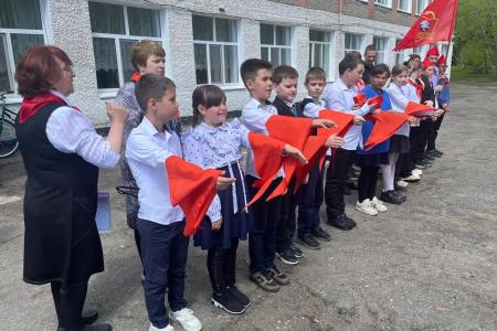 День пионерии широко отметили в Константиновском районе Приамурья