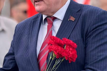 Коммунисты Ростова-на-Дону почтили память Карла Маркса в день его рождения