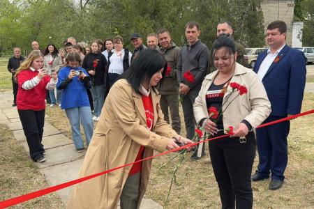 В селе Новософиевка Херсонской области жители собственными силами восстановили памятник Владимиру Ильичу Ленину