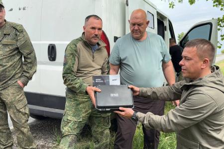Член ЦК КПРФ, сенатор Российской Федерации Айрат Гибатдинов посетил зону проведения специальной военной операции