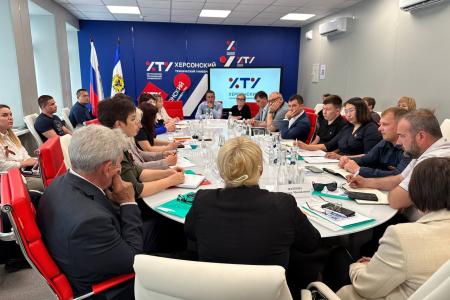 Член ЦК КПРФ, сенатор Российской Федерации Айрат Гибатдинов посетил зону проведения специальной военной операции
