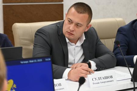 Айрат Гибатдинов принял участие в межведомственном совещании по вопросам протезирования и реабилитации участников и ветеранов СВО