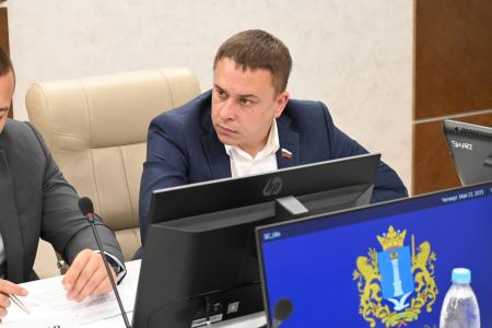 Айрат Гибатдинов принял участие в межведомственном совещании по вопросам протезирования и реабилитации участников и ветеранов СВО