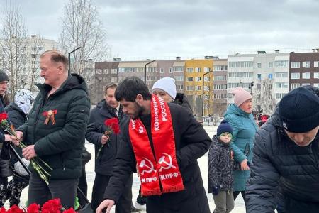Ямальские коммунисты отпраздновали 80-летие Победы советского народа над фашизмом
