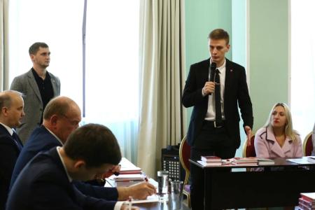 Геннадий Зюганов выступил перед участниками 59-го потока Центра политической учебы ЦК КПРФ
