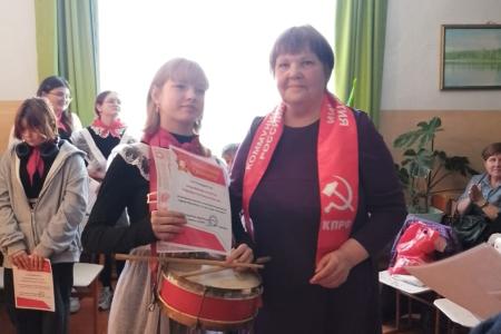 Забайкалье. Нерчинские школьники вступили в ряды пионеров