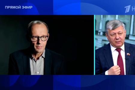 Дмитрий Новиков на Первом канале: “Считаю Трампа с его антикоммунизмом своим идеологическим противником”