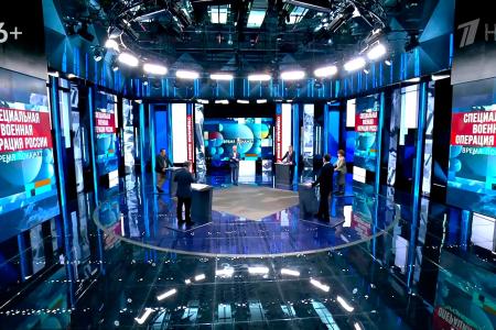 Дмитрий Новиков на Первом канале: “Считаю Трампа с его антикоммунизмом своим идеологическим противником”