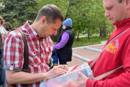 Саратовское областное отделение продолжает агитационные мероприятия по проведению Народного референдума КПРФ